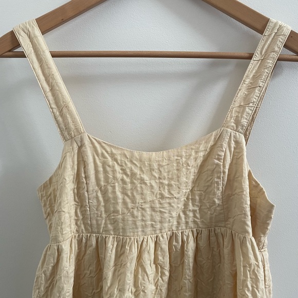 Moon River Cream Coloured Midi Dress, size Medium. New With Tags - Picture 3 of 4